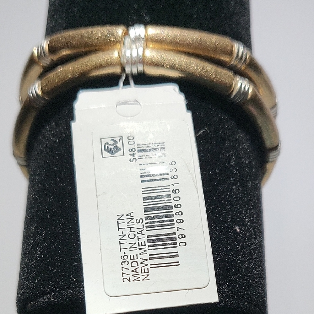 NWT Wonderly New Metals 2pc Braclet Set
